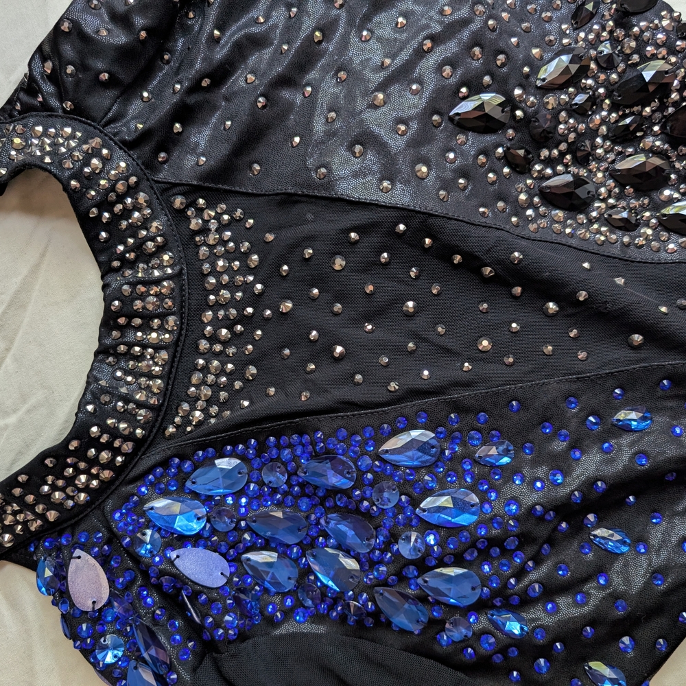 Glamour "THE BEST" Dance Costume - Picture 4 of 6